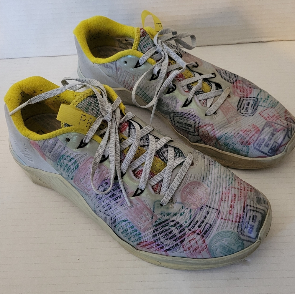 Nike Womens Metcon 5 AMP Running Trainers Sneakers Shoes Size 11